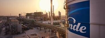 Hydrogen and Synthesis gas plant, Al Jubail, Saudi Arabia. Photoshoot: October 2016, picture taken by Torsten Proß, Jürgen Jeibmann Photographik